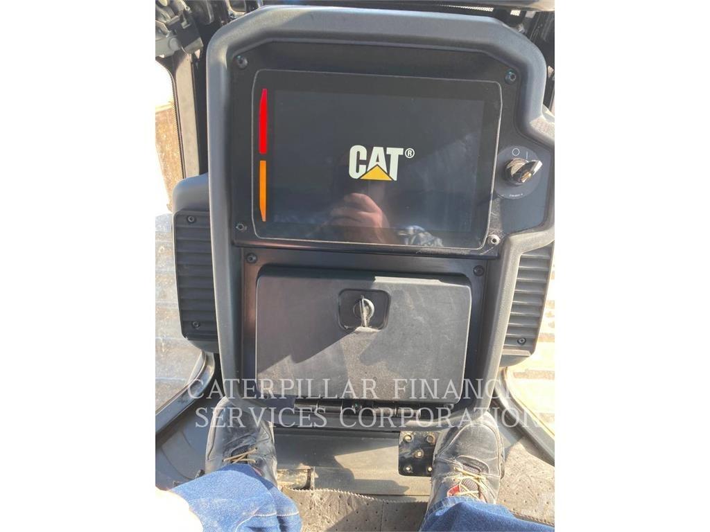 CAT D3-12LGP Crawler dozers