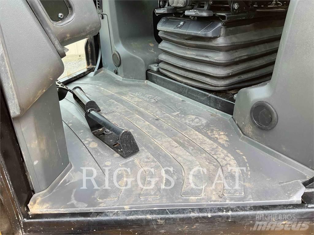 CAT D3 LGP AAG Crawler dozers