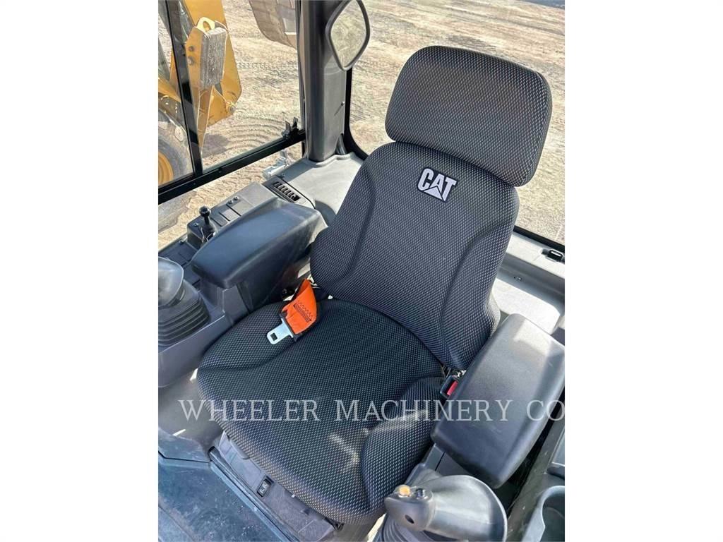 CAT D3 XL Crawler dozers