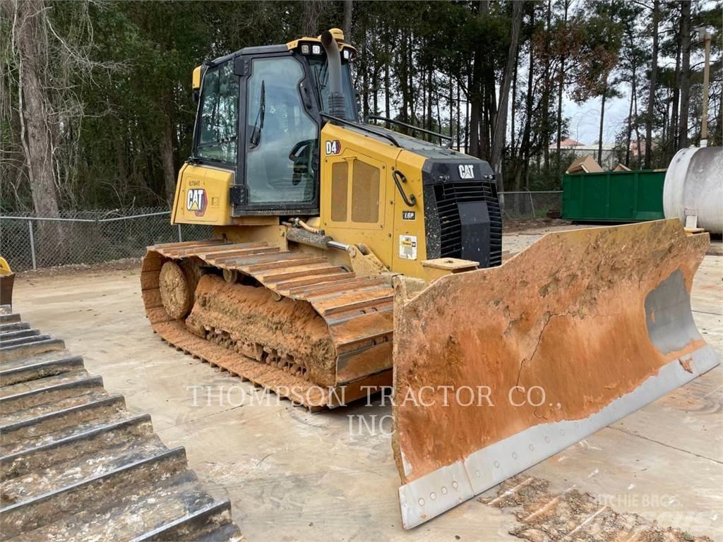 CAT D4 Crawler dozers