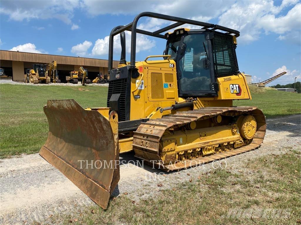 CAT D4 Crawler dozers
