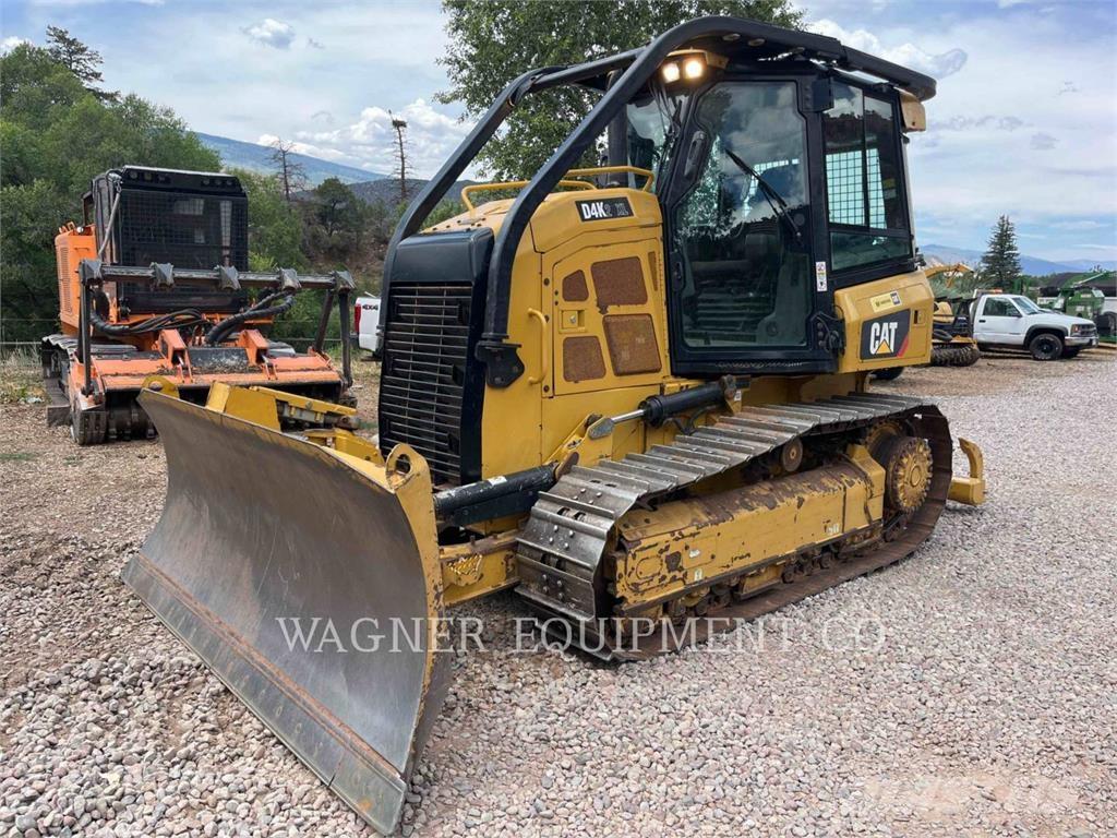 CAT D4K2 XL Crawler dozers