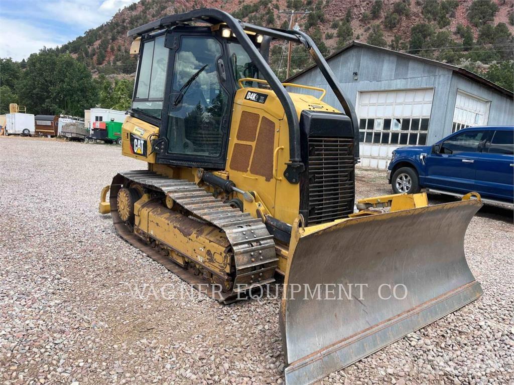 CAT D4K2 XL Crawler dozers