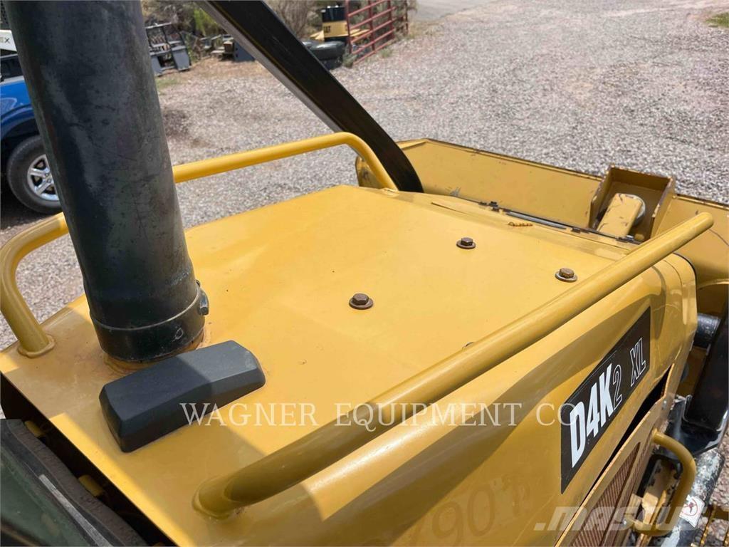 CAT D4K2 XL Crawler dozers