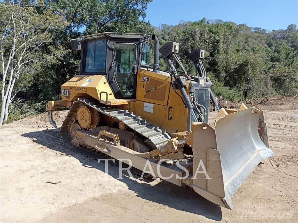 CAT D5 Crawler dozers
