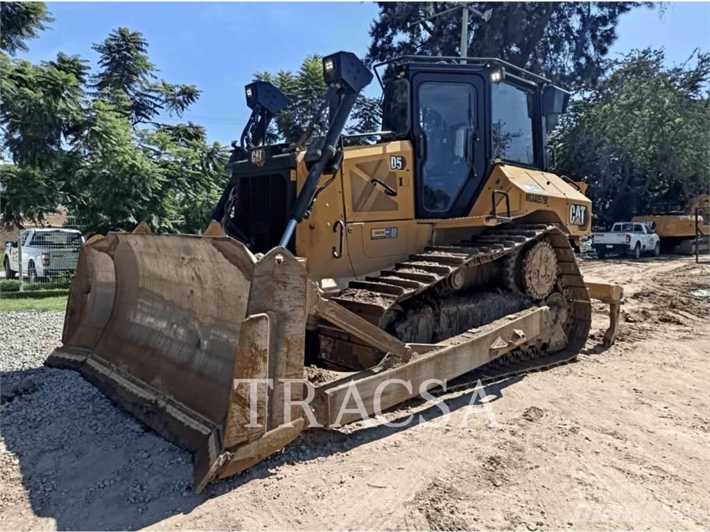 CAT D5 Crawler dozers