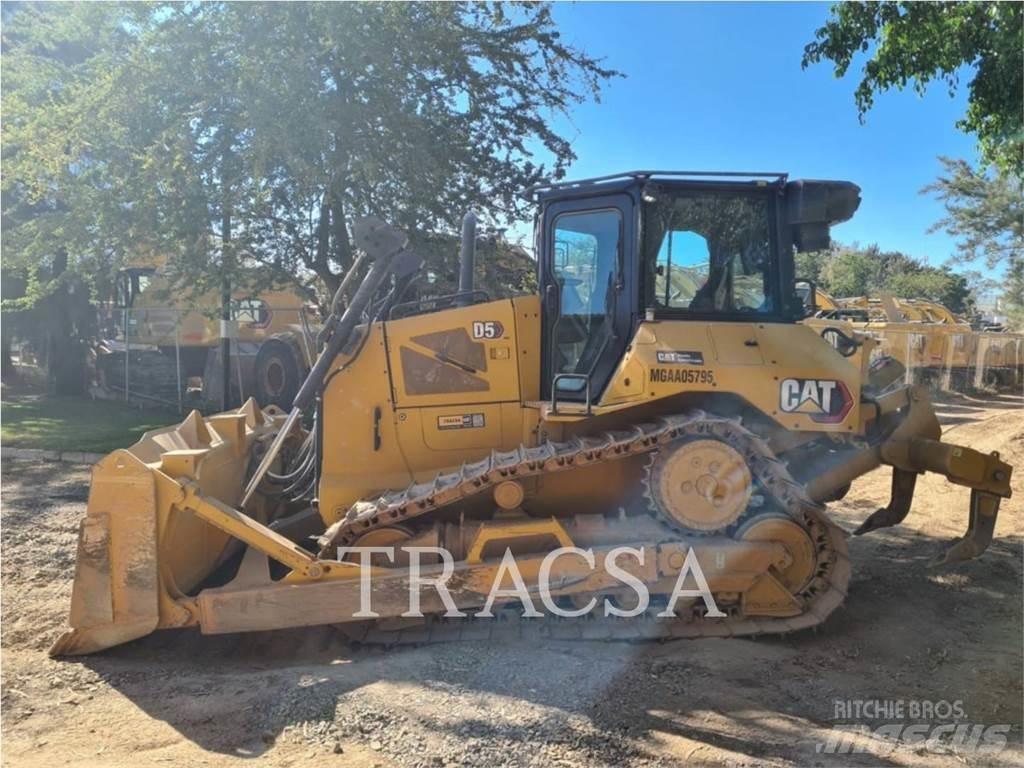 CAT D5 Crawler dozers