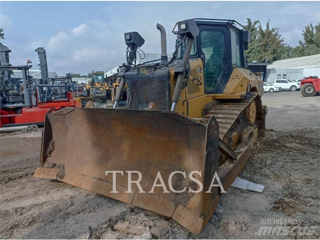 CAT D5 Crawler dozers