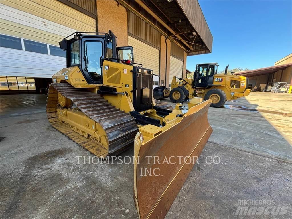 CAT D5 Crawler dozers
