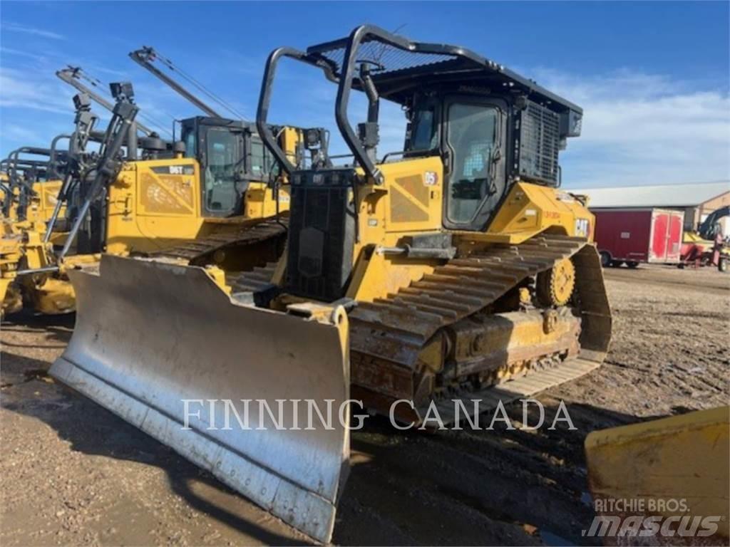 CAT D5-17 Crawler dozers