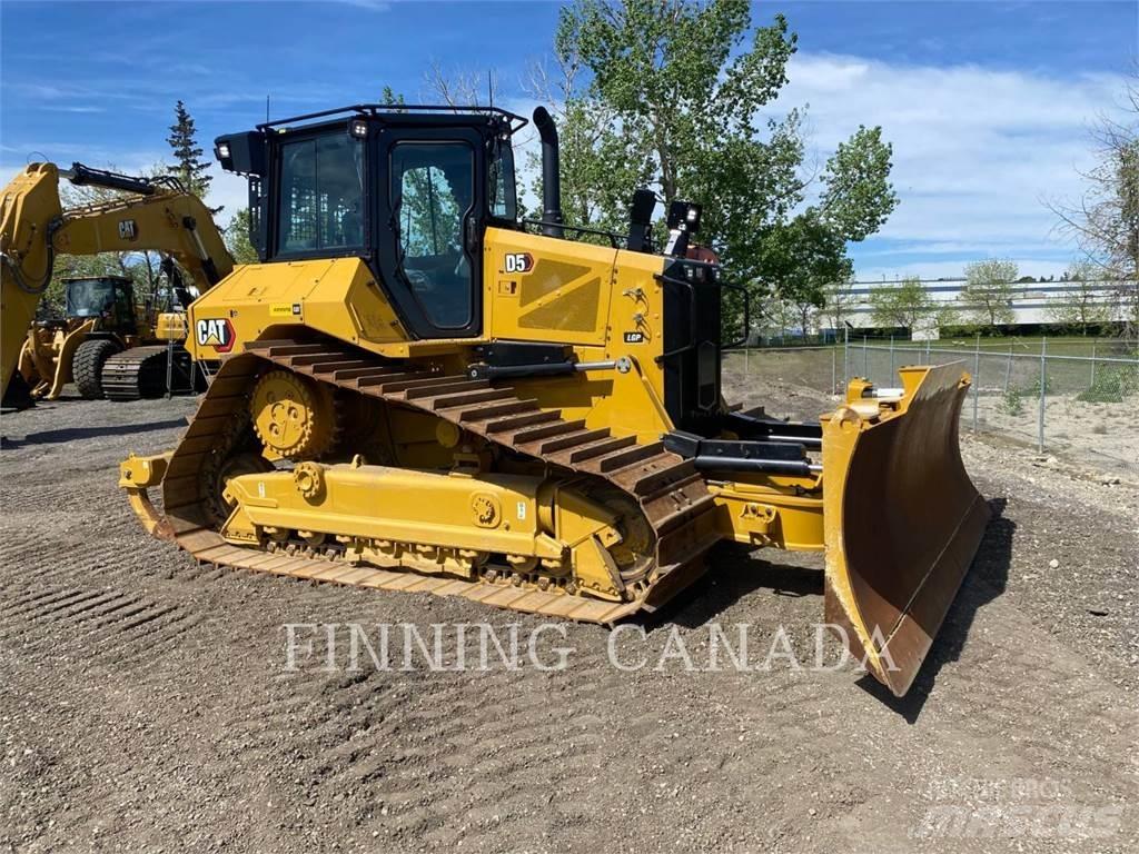 CAT D5-17 Crawler dozers