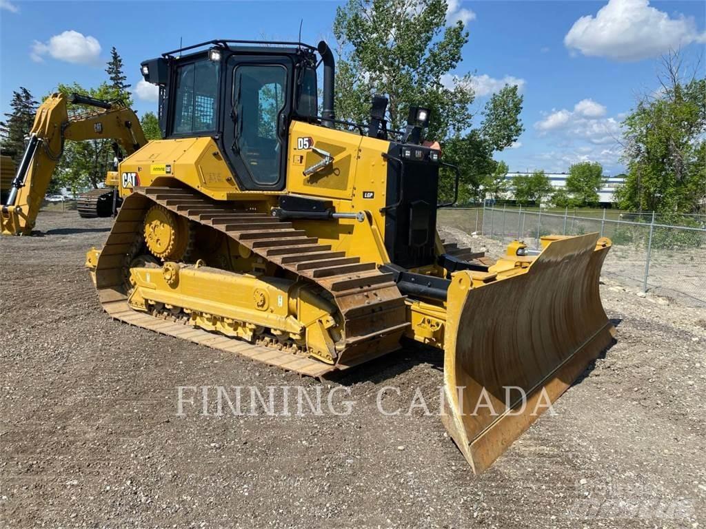 CAT D5-17 Crawler dozers