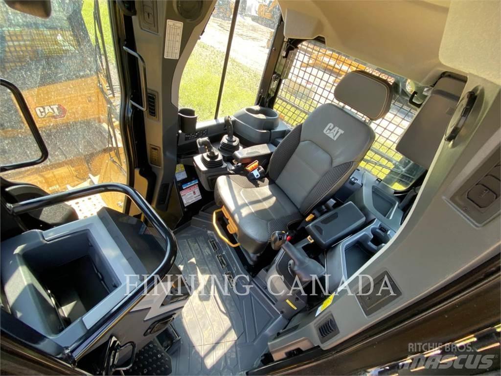 CAT D5-17 Crawler dozers