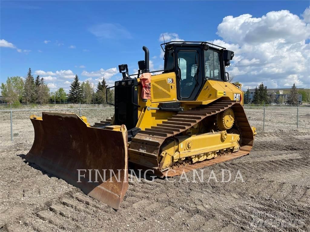 CAT D5-17 Crawler dozers