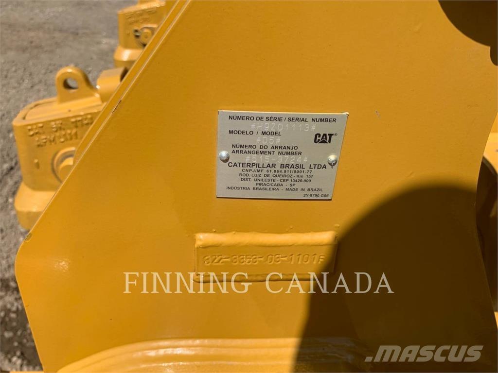 CAT D5-17 Crawler dozers