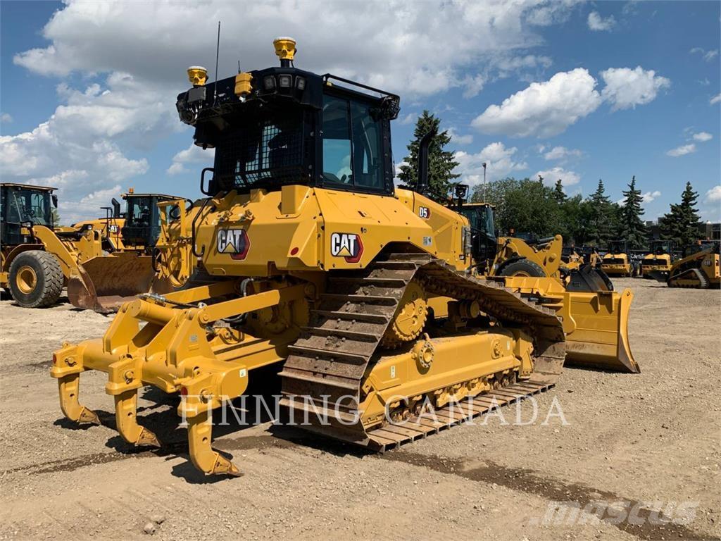 CAT D5-17 Crawler dozers