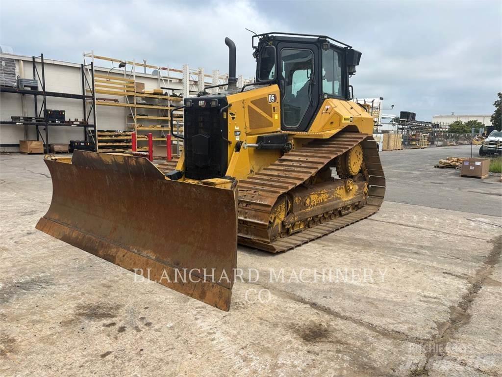 CAT D5 LGP Crawler dozers