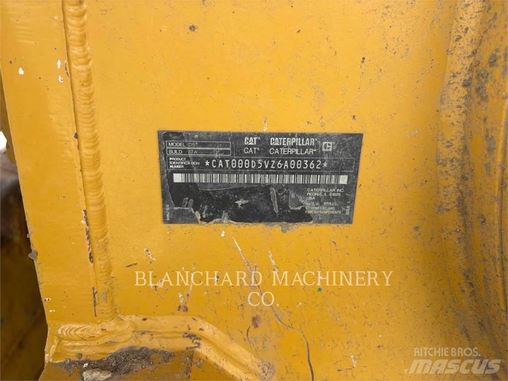 CAT D5 LGP Crawler dozers