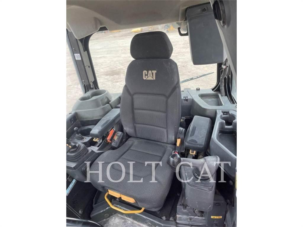 CAT D5 VP3 Crawler dozers