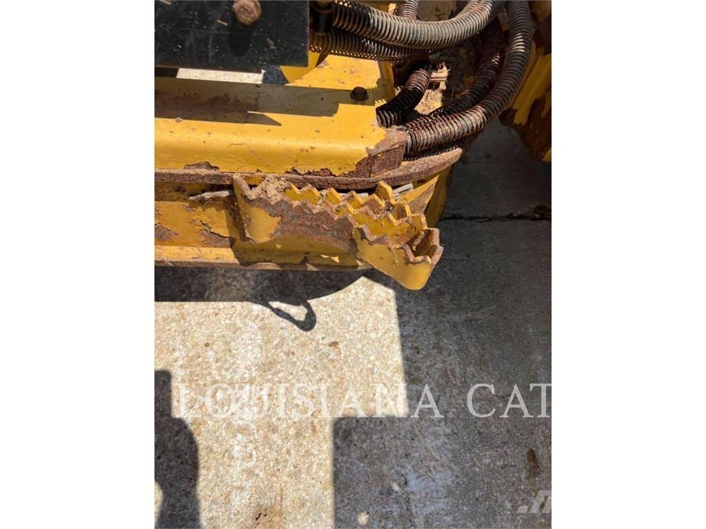 CAT D5K2 LGP Crawler dozers