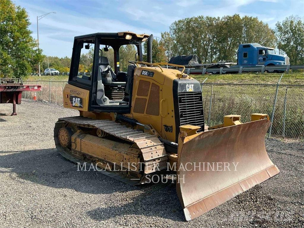 CAT D5K2XL Crawler dozers