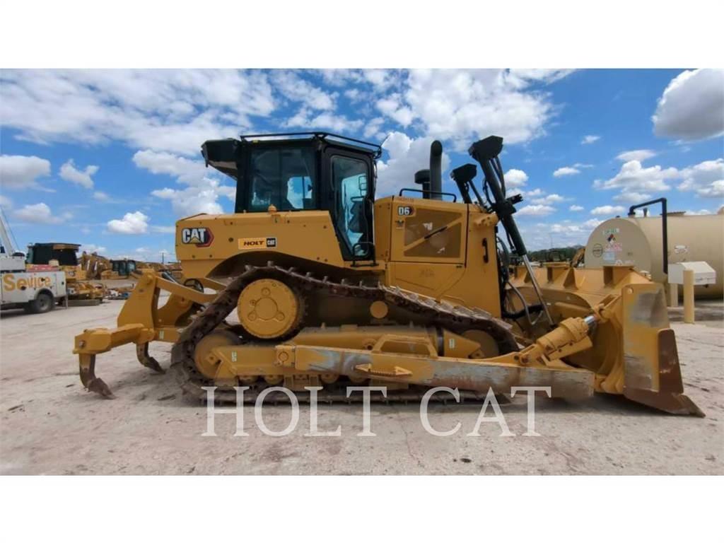 CAT D6 Crawler dozers
