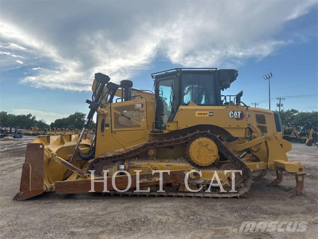 CAT D6 Crawler dozers