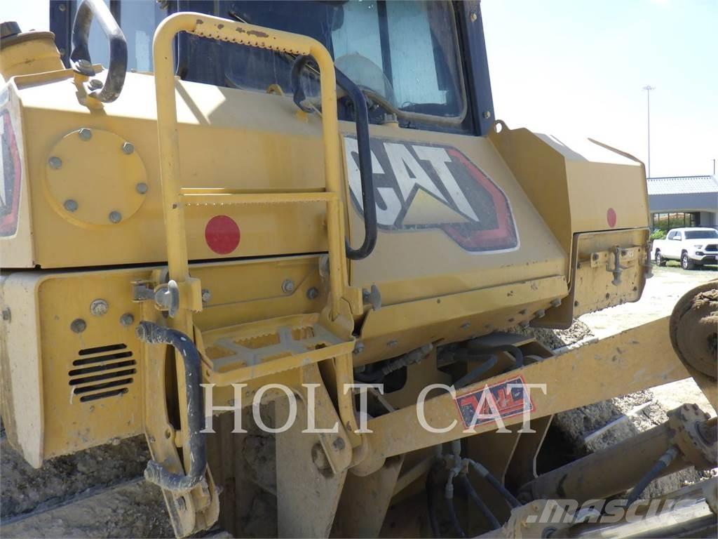 CAT D6-20XEVP Crawler dozers