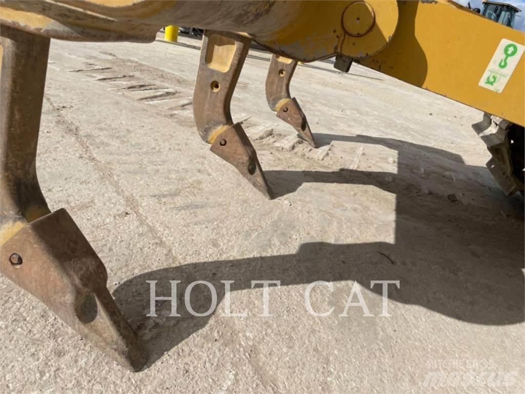 CAT D6 VP3 Crawler dozers