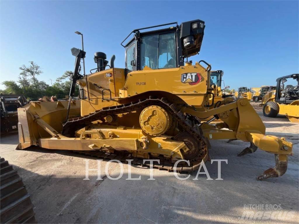 CAT D6 XE Crawler dozers