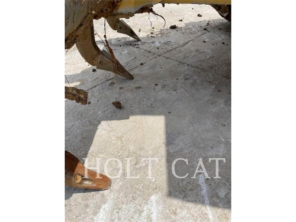 CAT D6 XELGPVP Crawler dozers