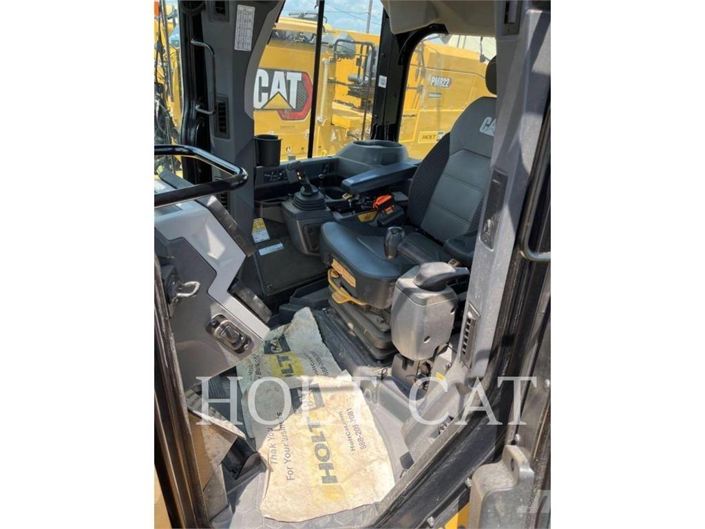 CAT D6 XELGPVP Crawler dozers