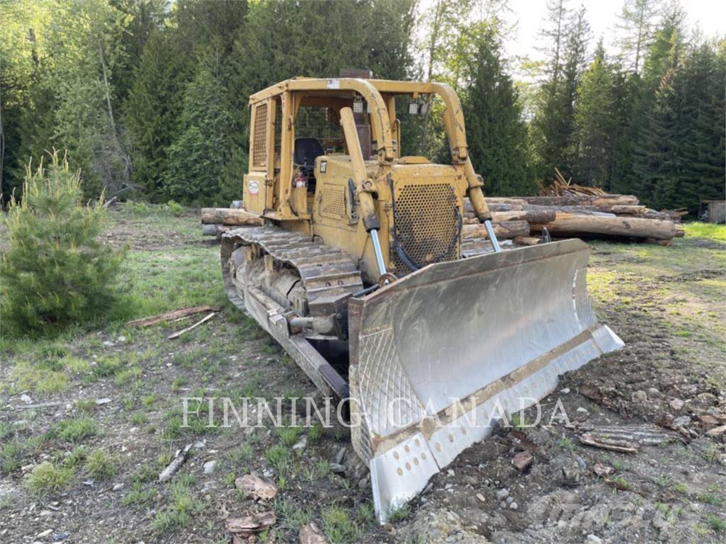 CAT D6E Crawler dozers