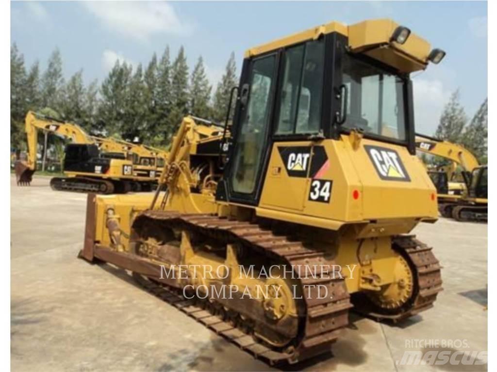 CAT D6G Crawler dozers