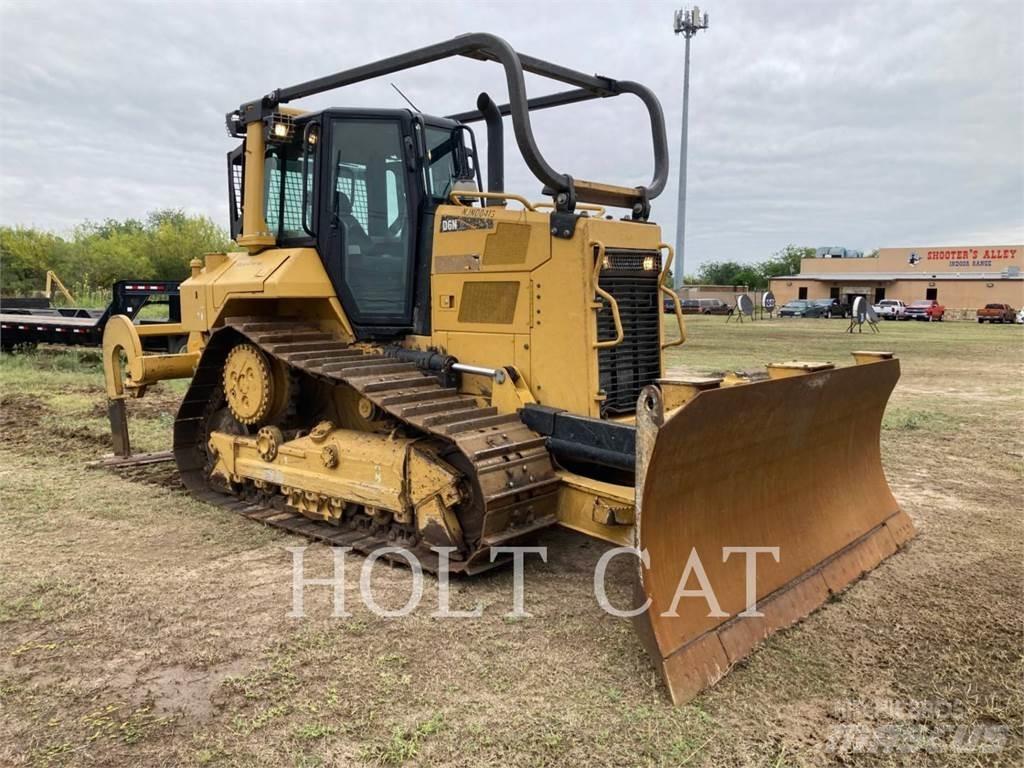 CAT D6N XL Crawler dozers