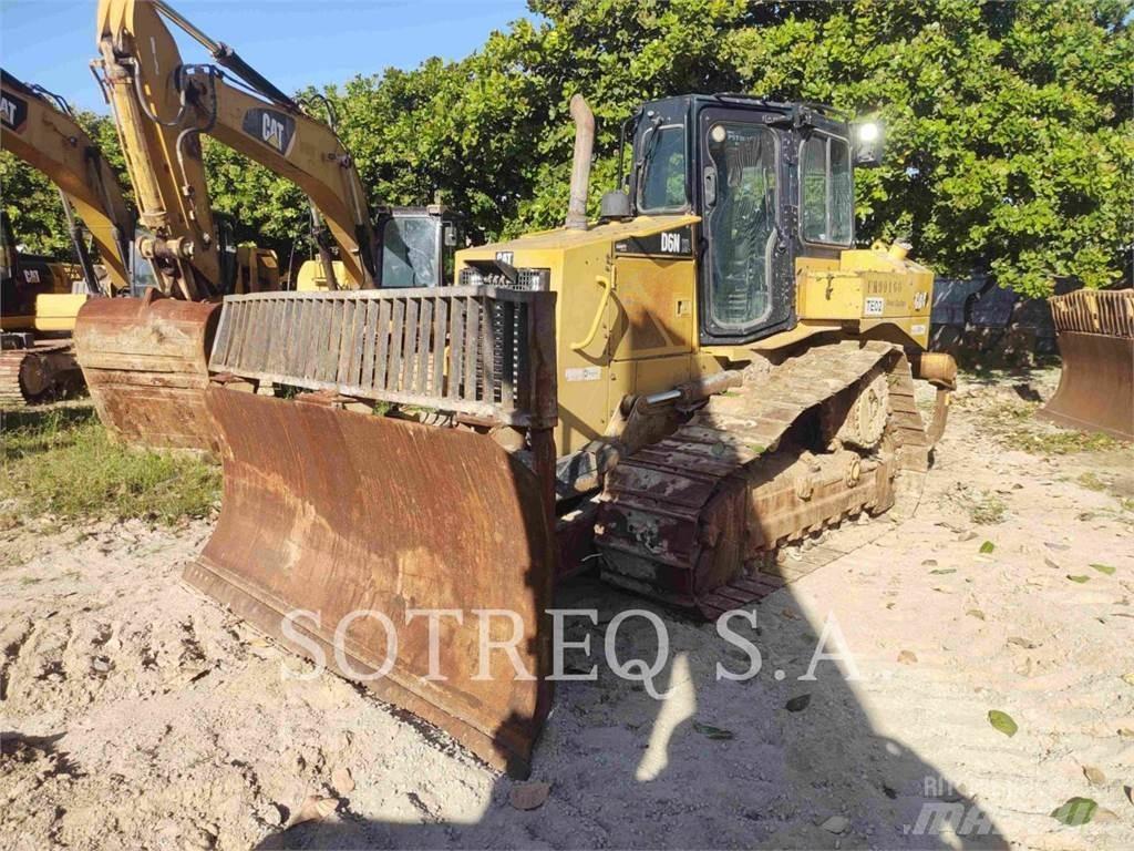 CAT D6NXL Crawler dozers