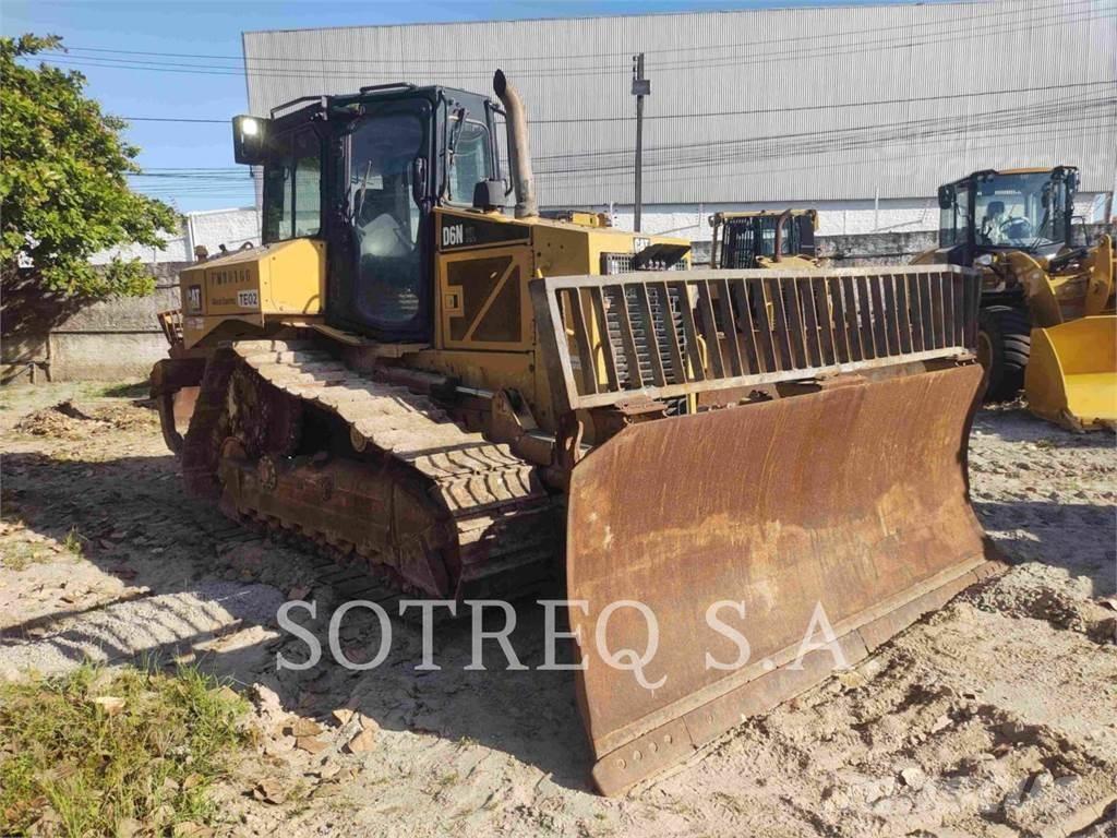 CAT D6NXL Crawler dozers