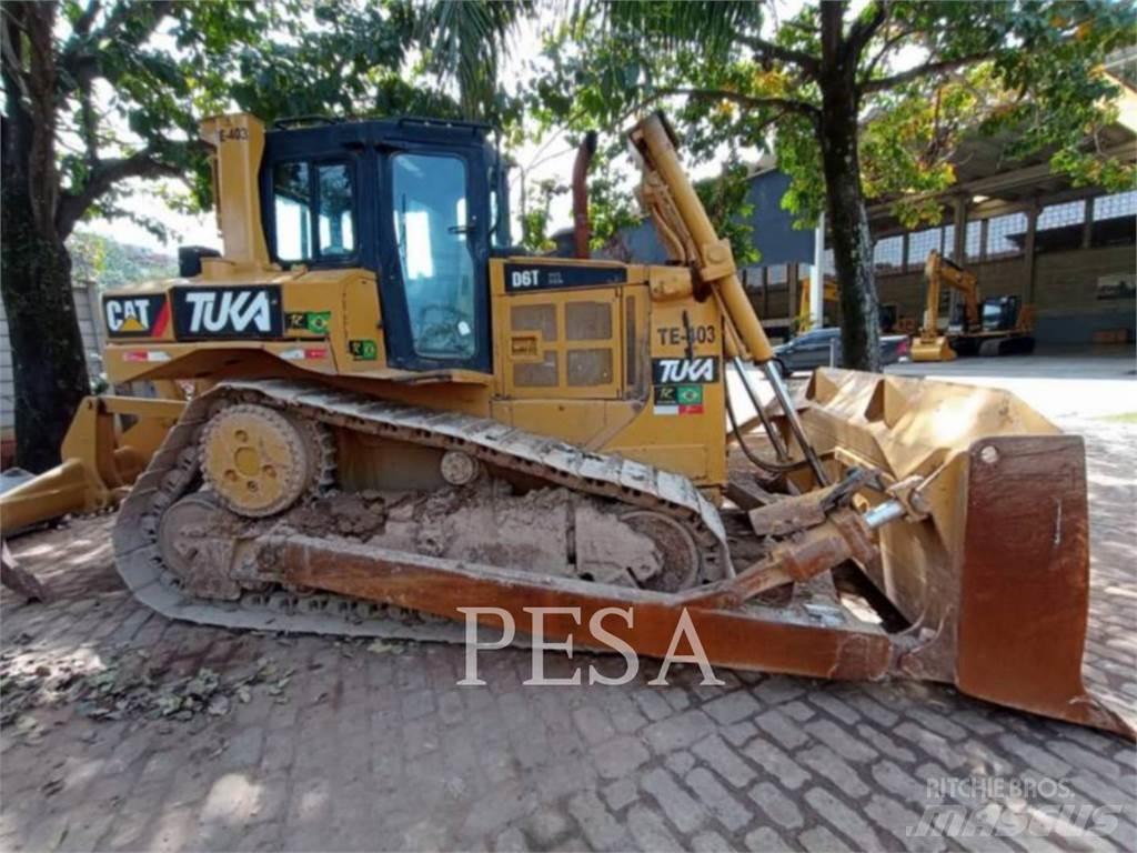 CAT D6T Crawler dozers