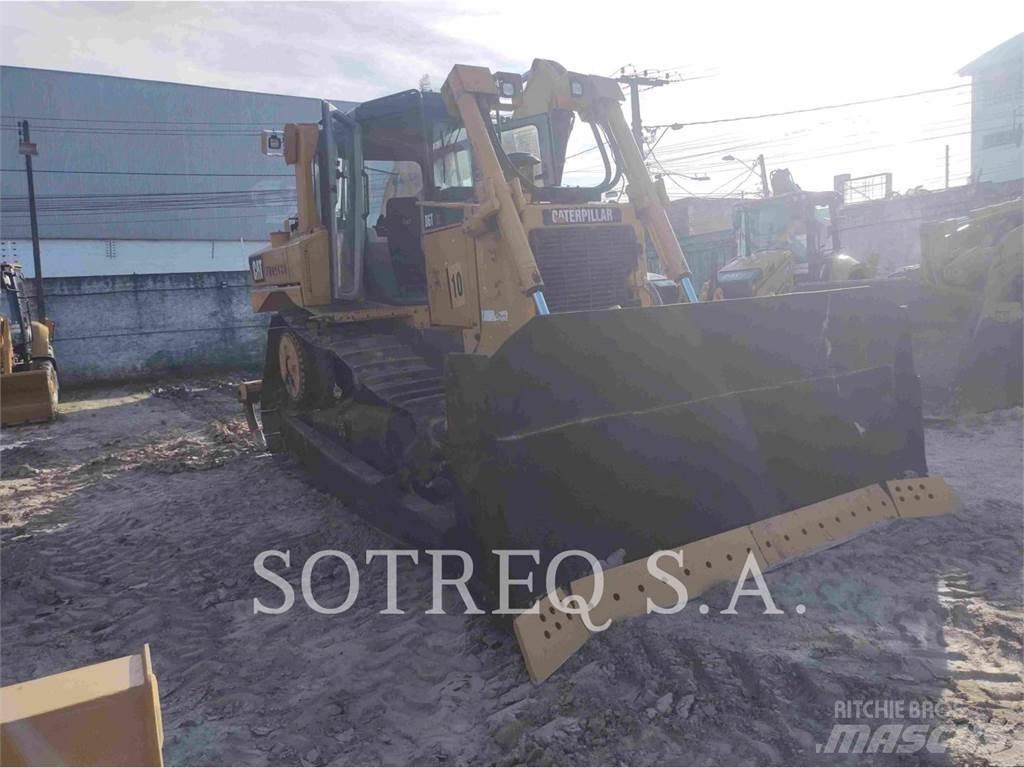 CAT D6T Crawler dozers