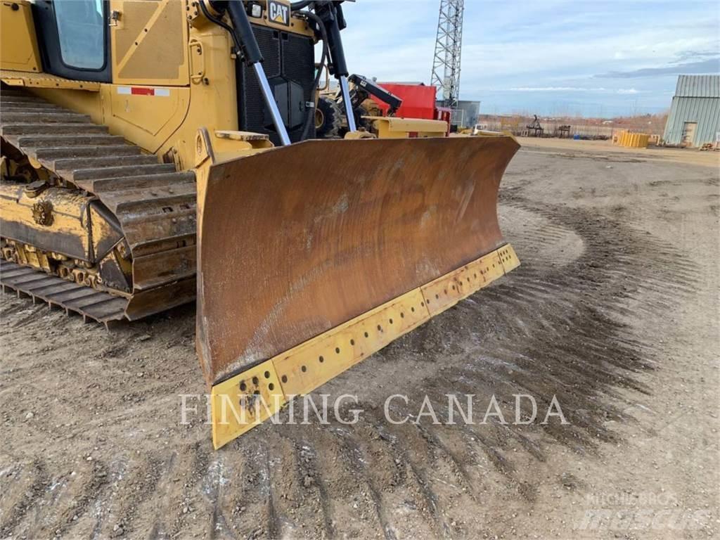 CAT D6T Crawler dozers