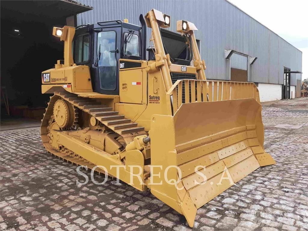 CAT D6T Crawler dozers