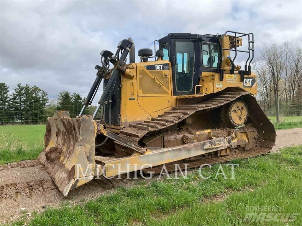 CAT D6T Crawler dozers