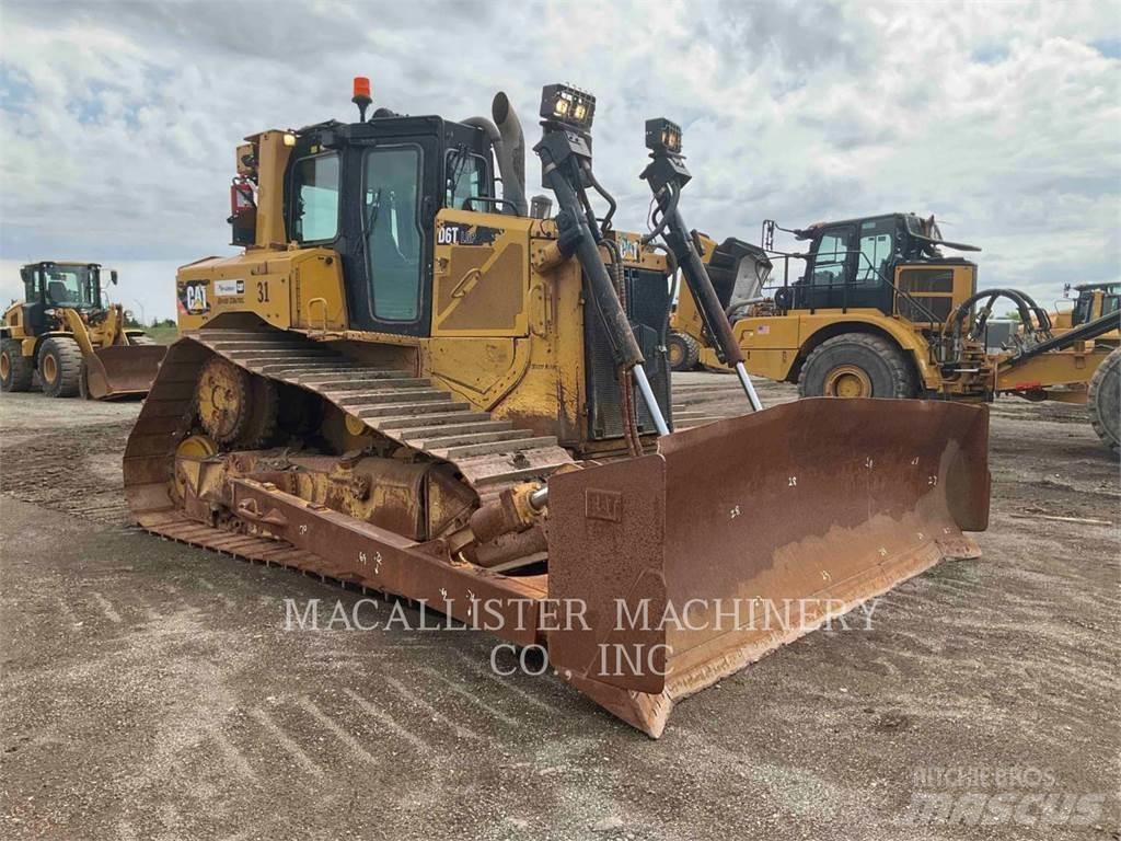 CAT D6T Crawler dozers