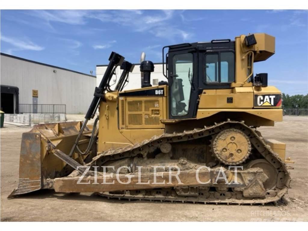 CAT D6T Crawler dozers