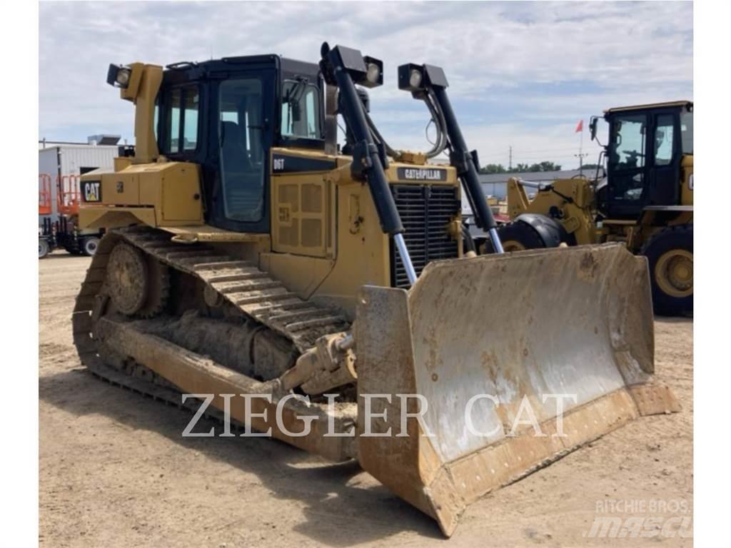 CAT D6T Crawler dozers