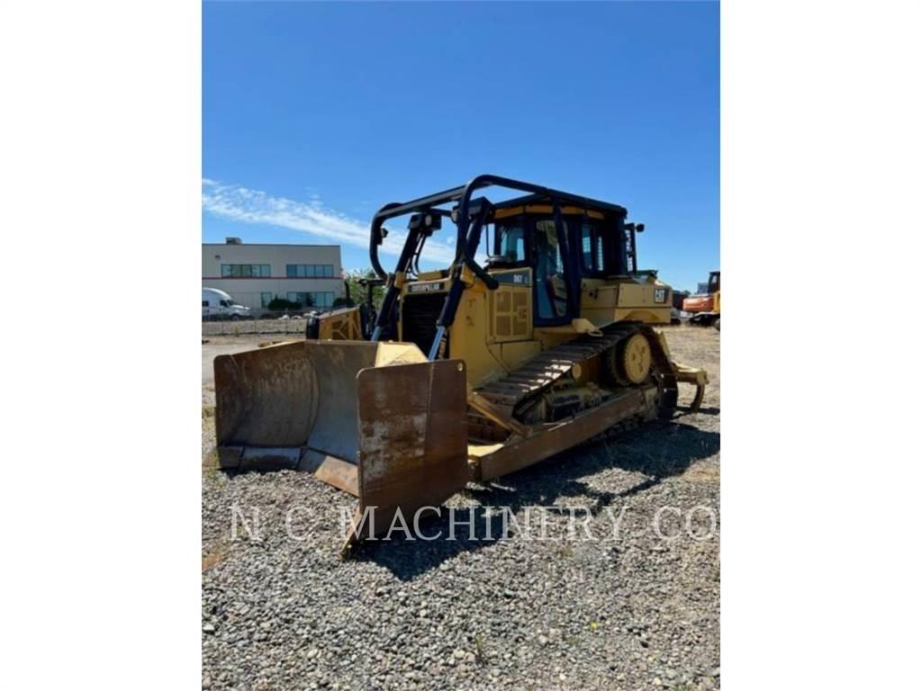 CAT D6T Crawler dozers