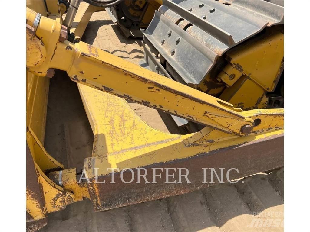 CAT D6T LGP Crawler dozers