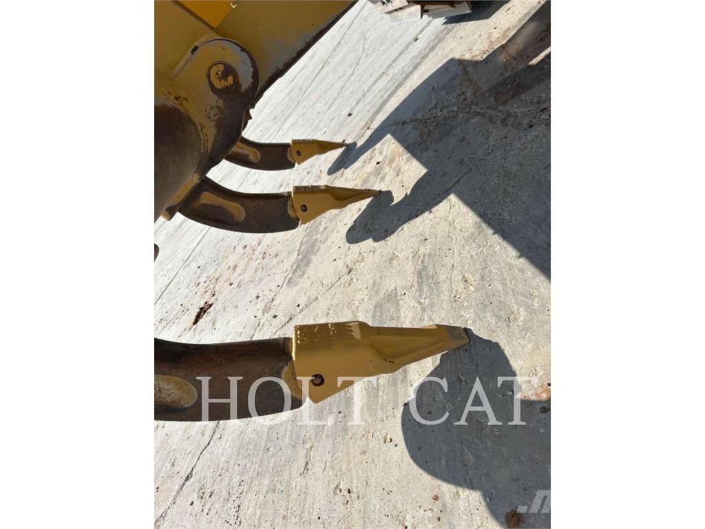 CAT D6XELGPVP3 Crawler dozers