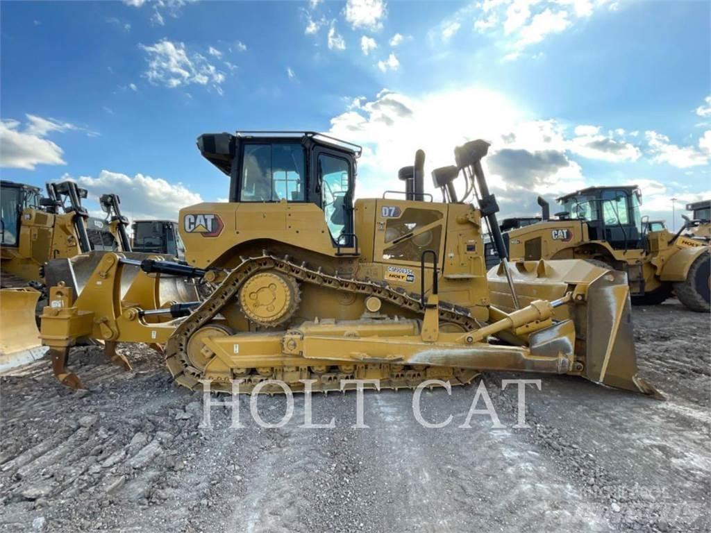 CAT D7 Crawler dozers