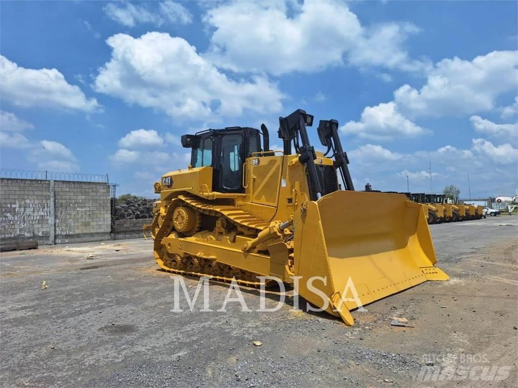 CAT D8 Crawler dozers